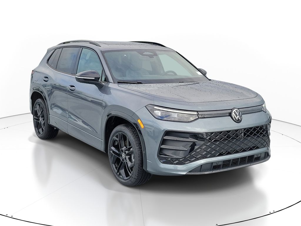 New 2026 Volkswagen Tiguan SE R-Line Black SUV