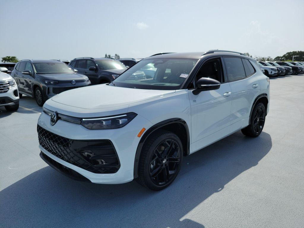 New 2026 Volkswagen Tiguan SE R-Line Black SUV
