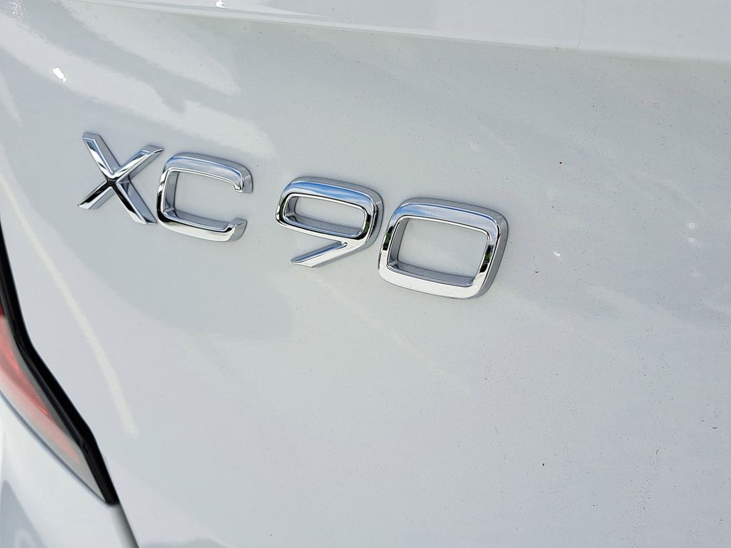 2026 Volvo XC90 Ultra - Photo 6