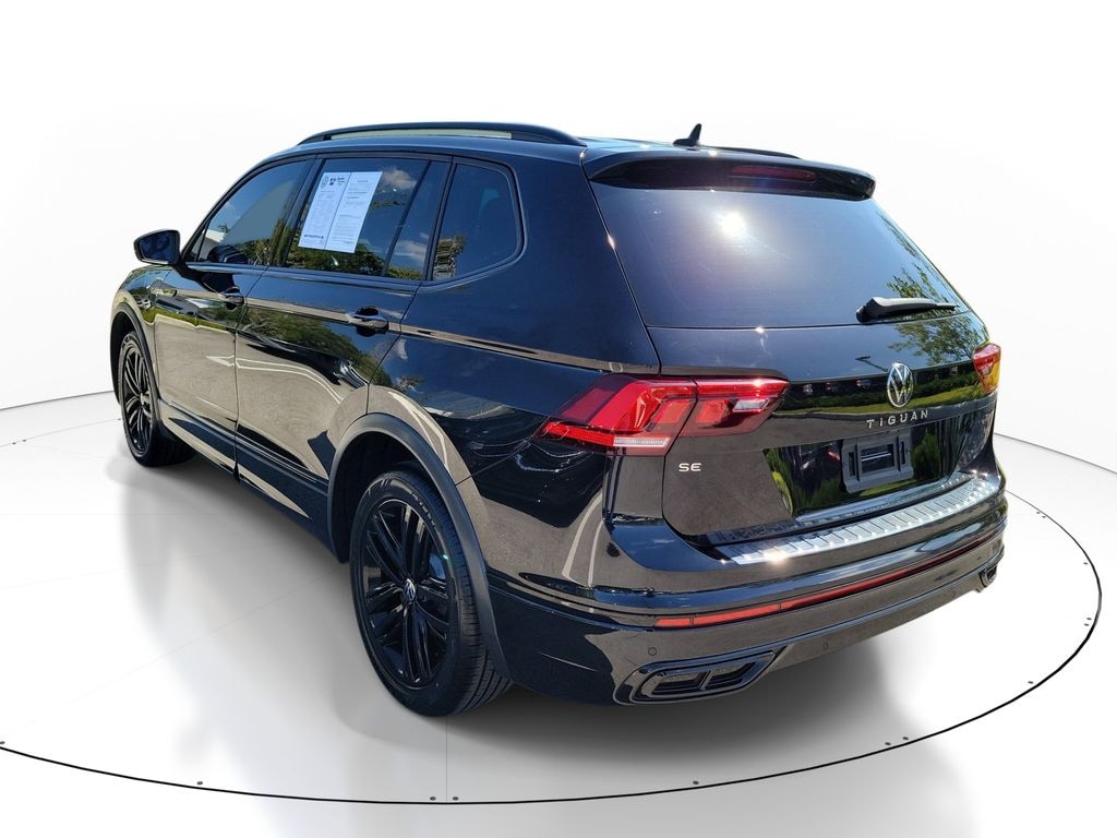 Certified 2022 Volkswagen Tiguan 2.0T SE R-Line Black SUV