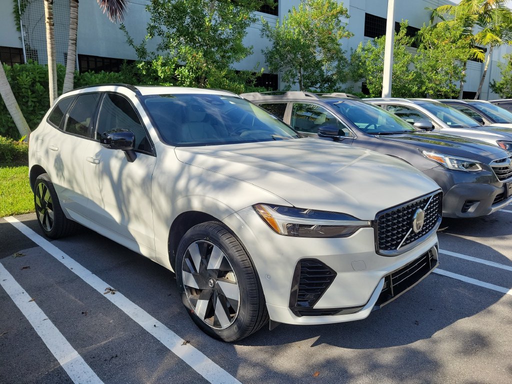Used 2024 Volvo XC60 Recharge Plug-In Hybrid T8 Plus Dark Theme SUV