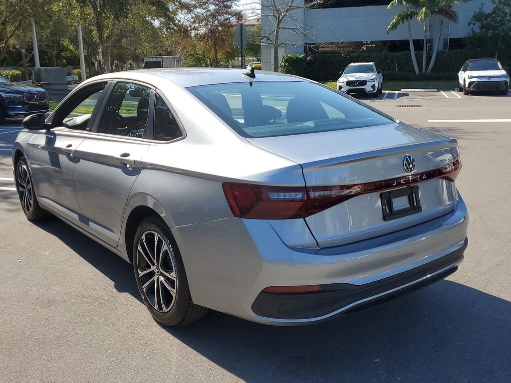 New 2025 Volkswagen Jetta 1.5T Sport Sedan