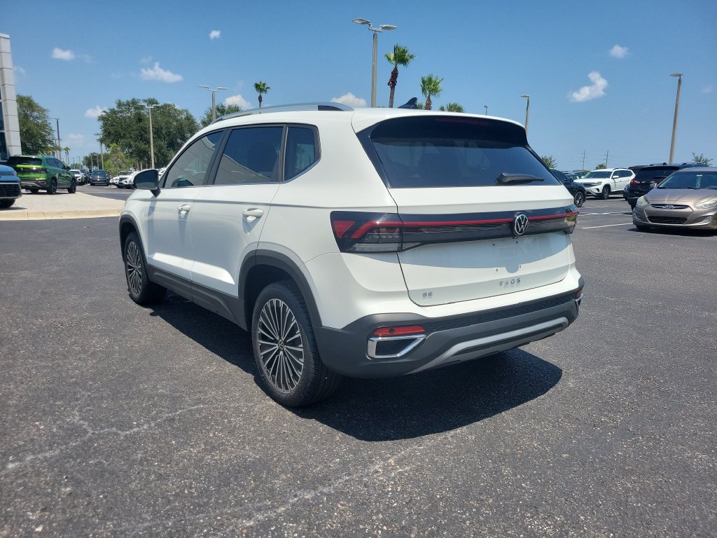 New 2026 Volkswagen Taos 1.5T SE SUV
