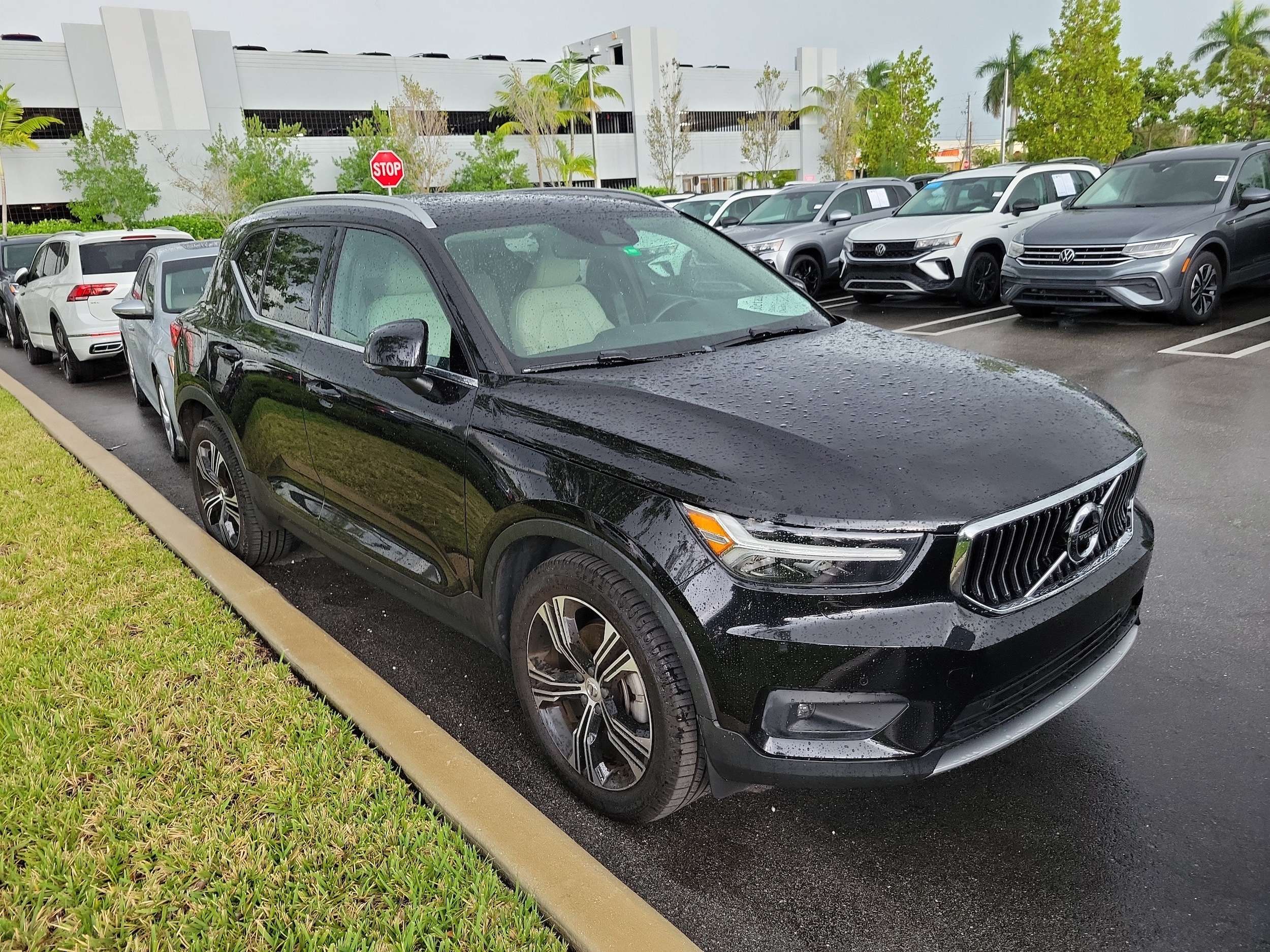 2020 Volvo XC40 Inscription