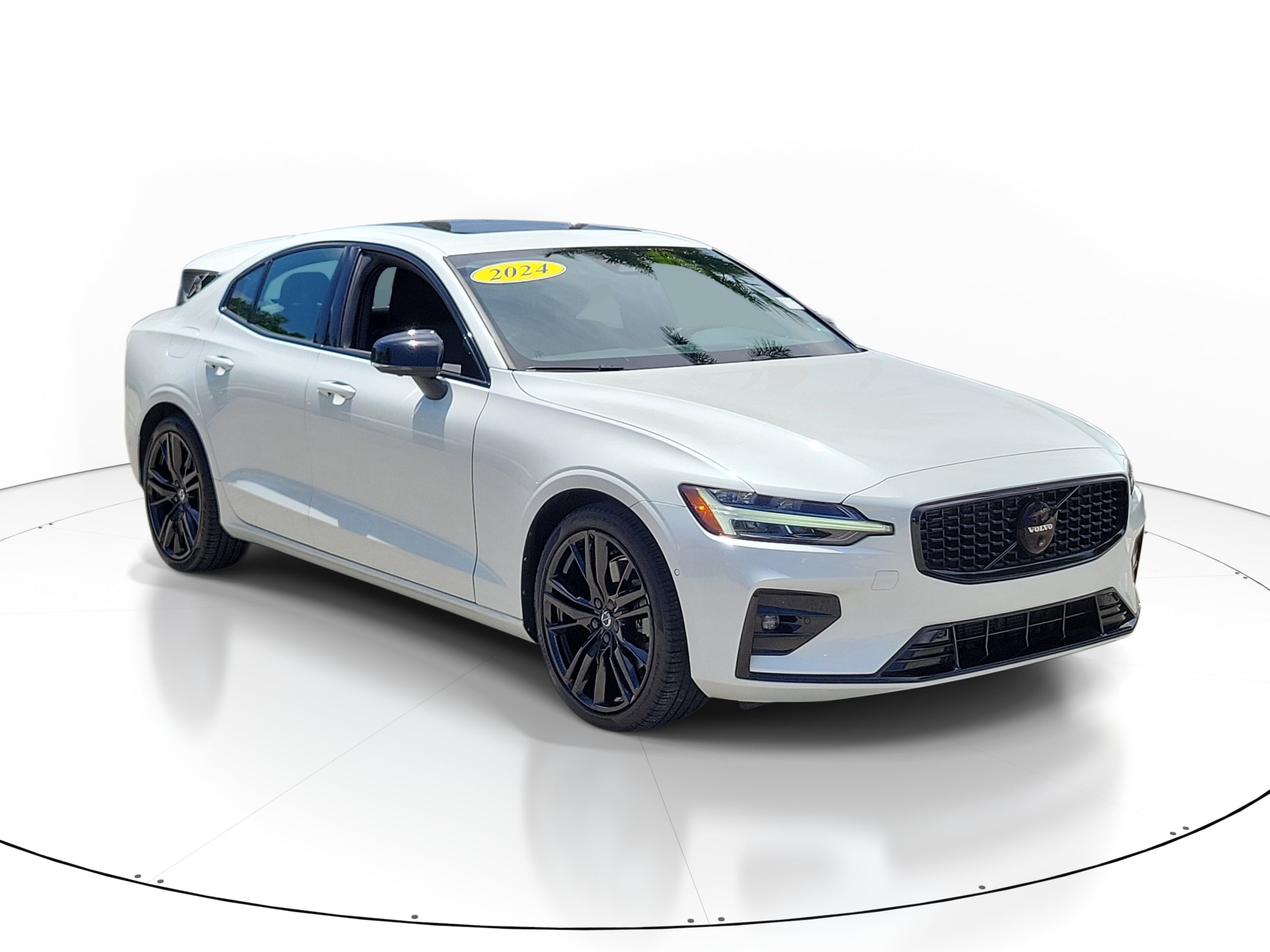 2024 Volvo S60 Plus
