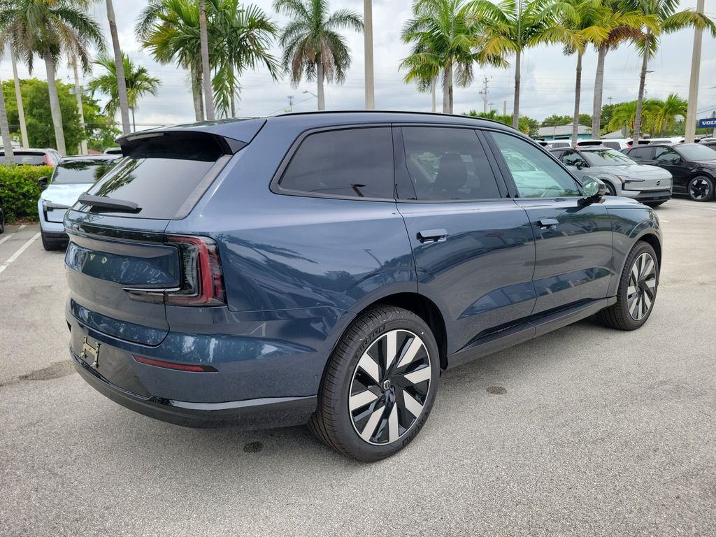 New 2026 Volvo EX90 Twin Motor Ultra 7-Seater SUV