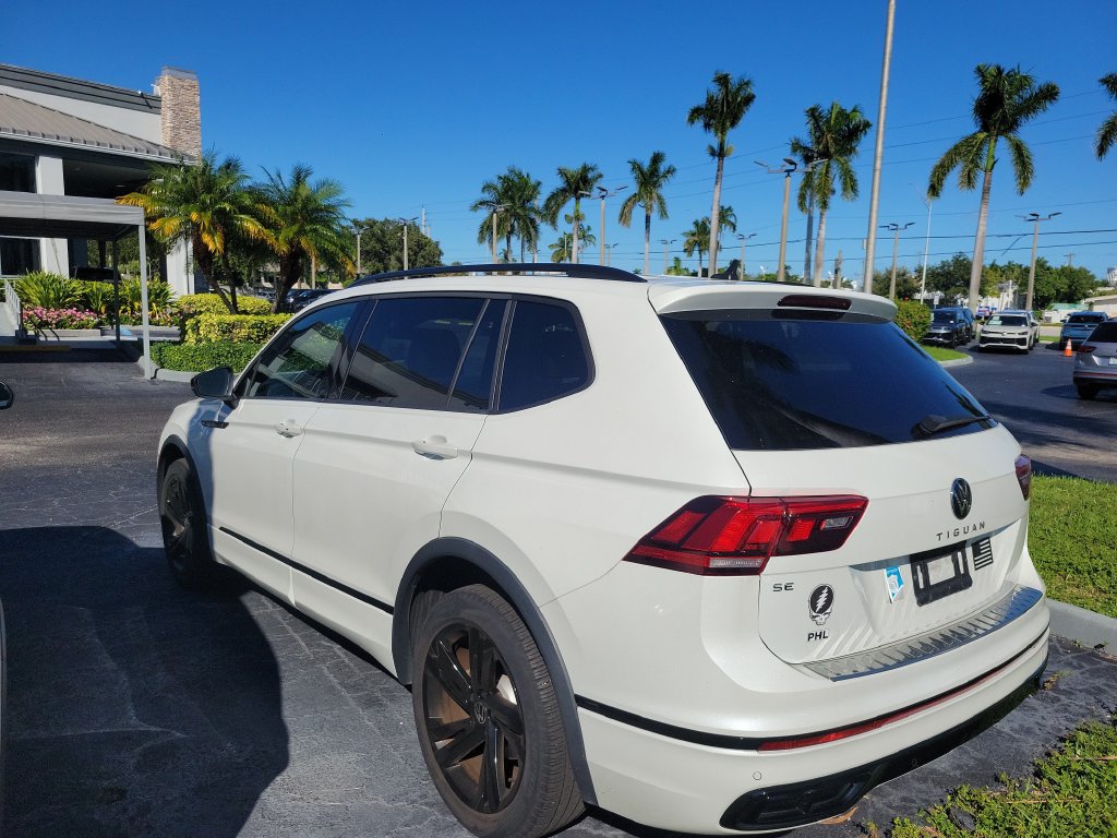 Certified 2023 Volkswagen Tiguan 2.0T SE R-Line Black SUV