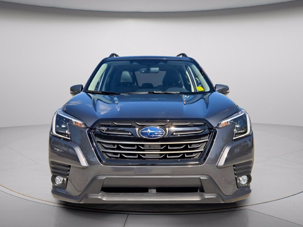 Used 2024 Subaru Forester Limited SUV