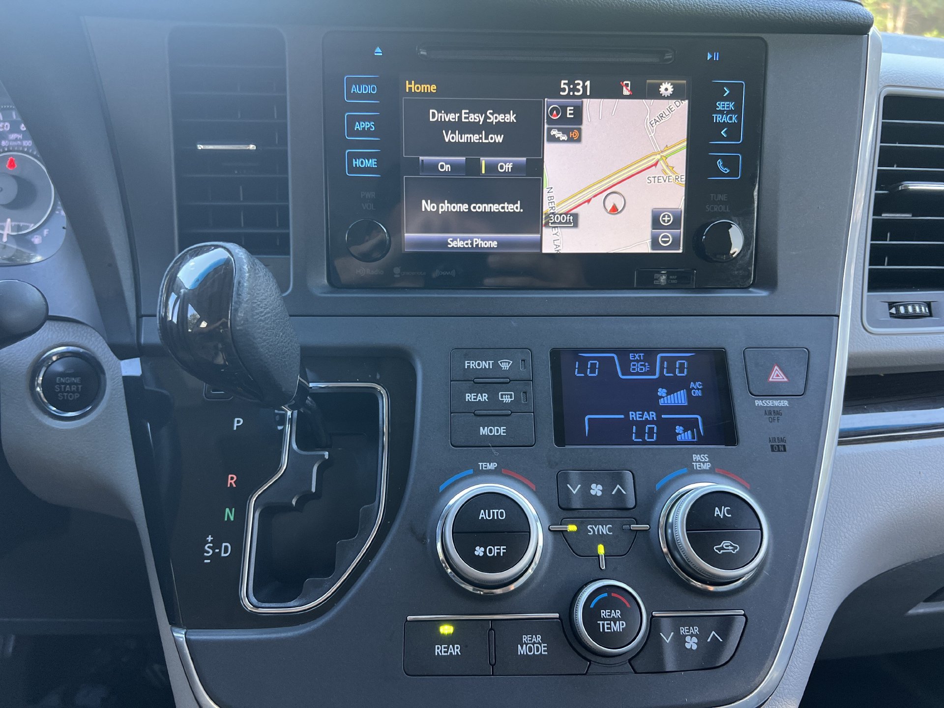 Used 2016 Toyota Sienna XLE Van