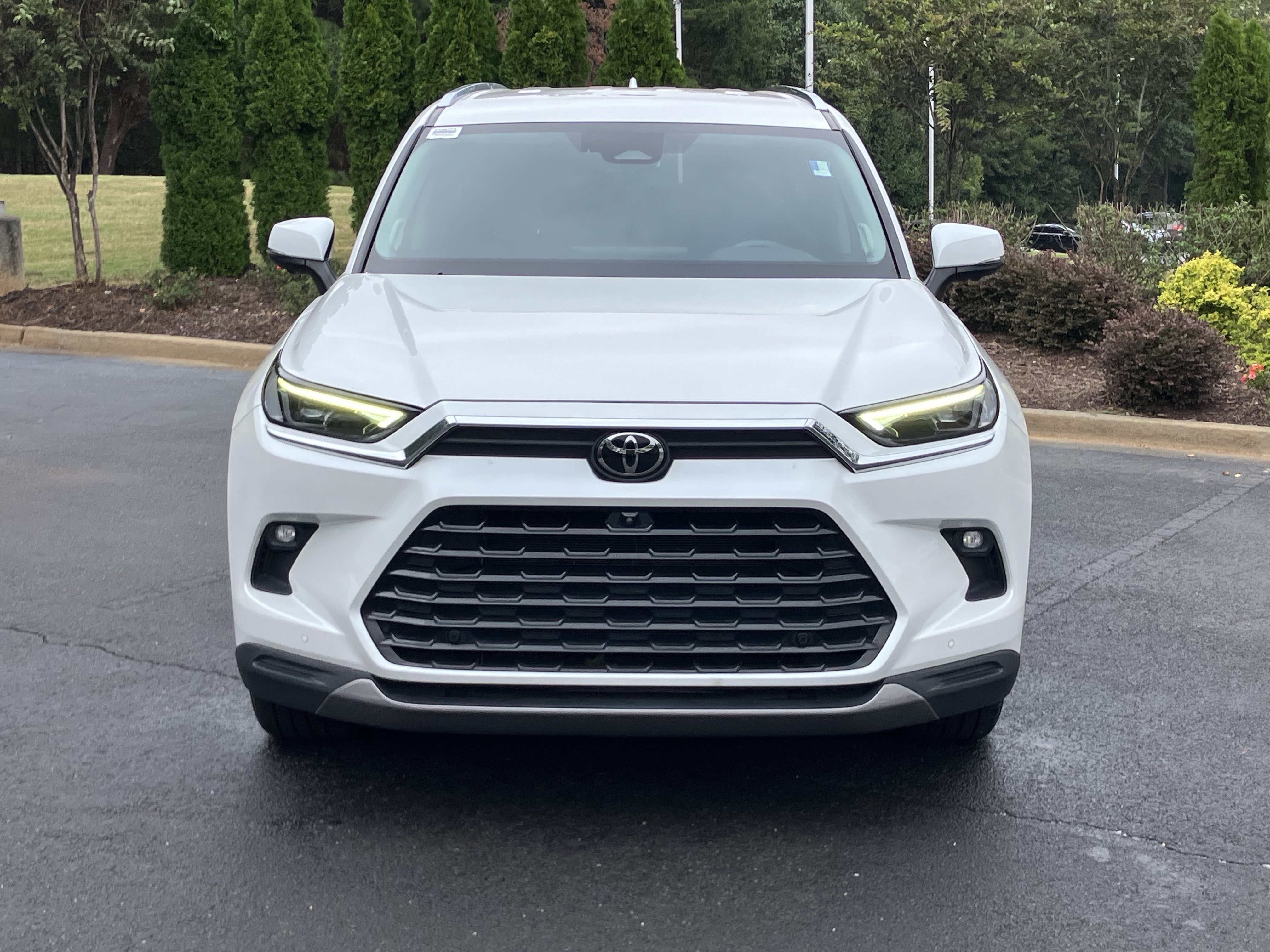 Used 2024 Toyota Grand Highlander Limited FWD SUV