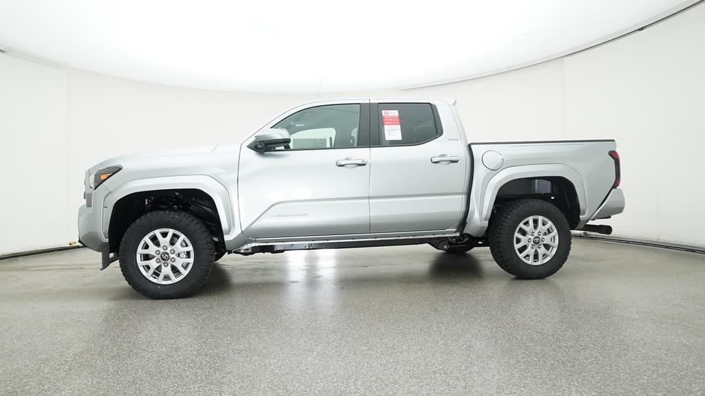 Used 2025 Toyota Tacoma SR5 Truck Double Cab