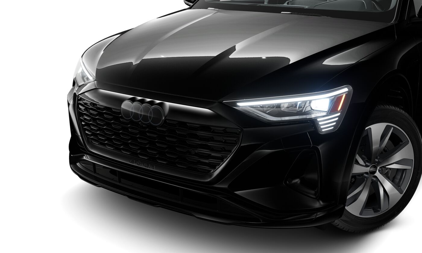New 2024 Audi Q8 e-tron Quattro SUV