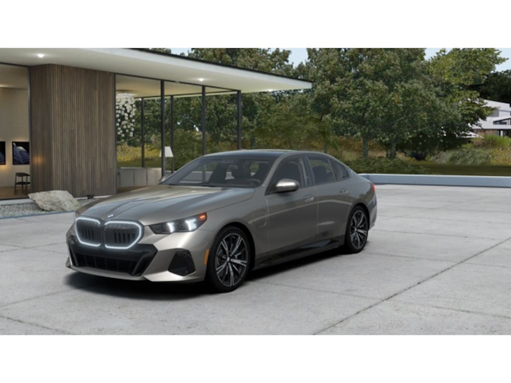 New 2027 BMW 550e xDrive Sedan