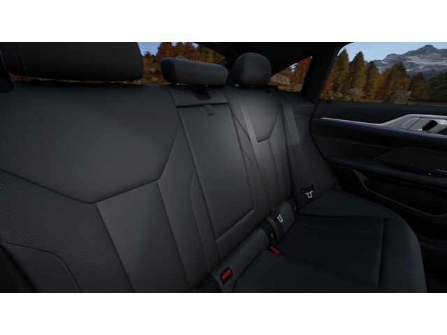 2026 BMW 4 Series 430i - Photo 12