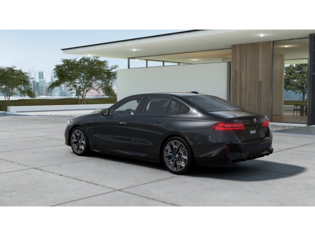 New 2027 BMW 550e xDrive Sedan