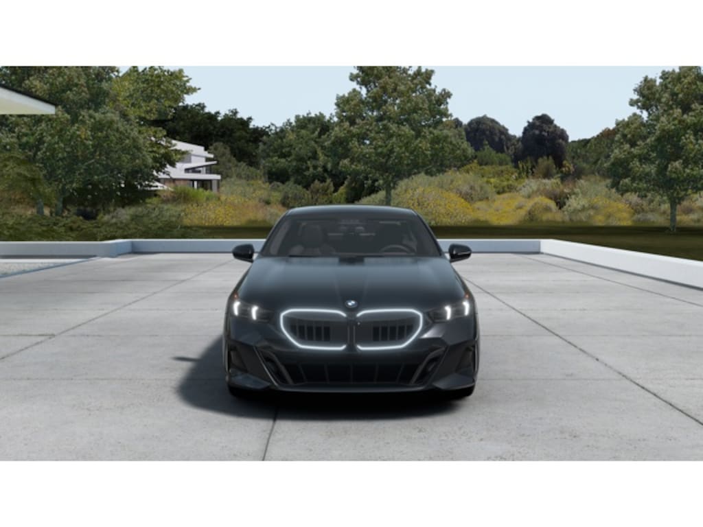 New 2027 BMW 550e xDrive Sedan
