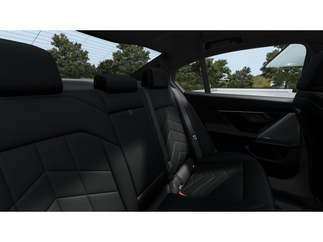 2026 BMW 5 Series 550e - Photo 12