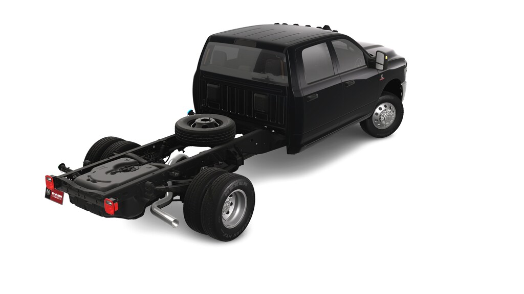 New 2025 Ram 3500 Chassis Cab TRADESMAN CREW 4X4 60' CA Pickup