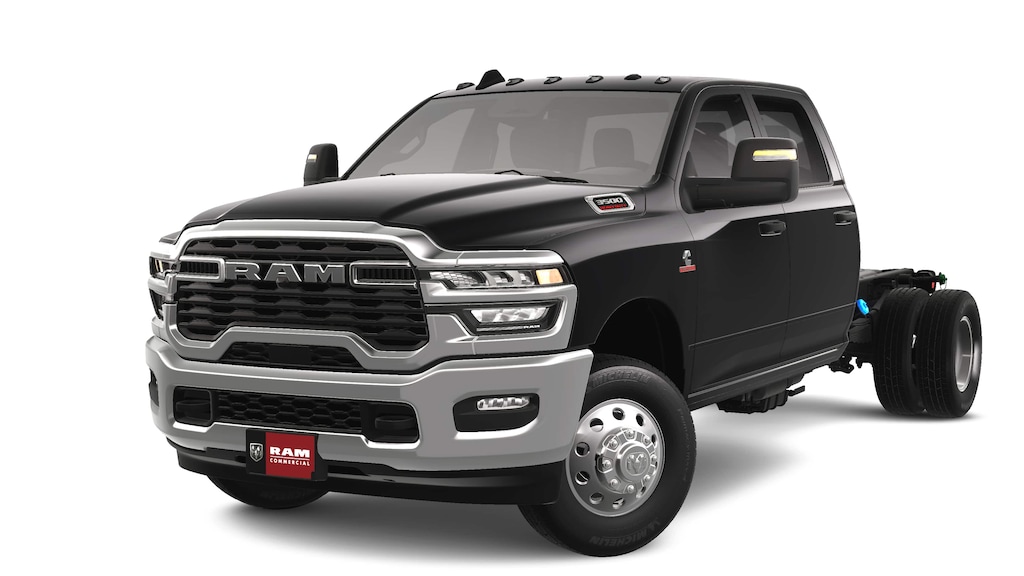 New 2025 Ram 3500 Chassis Cab TRADESMAN CREW 4X4 60' CA Pickup