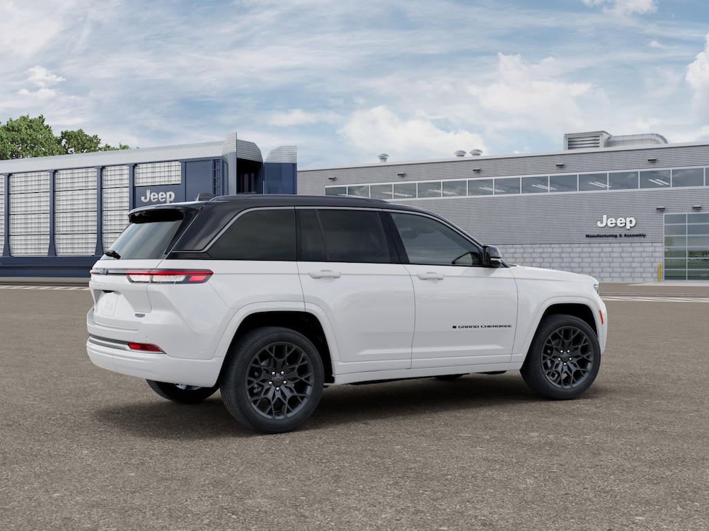 New 2027 Jeep Grand Cherokee Summit SUV