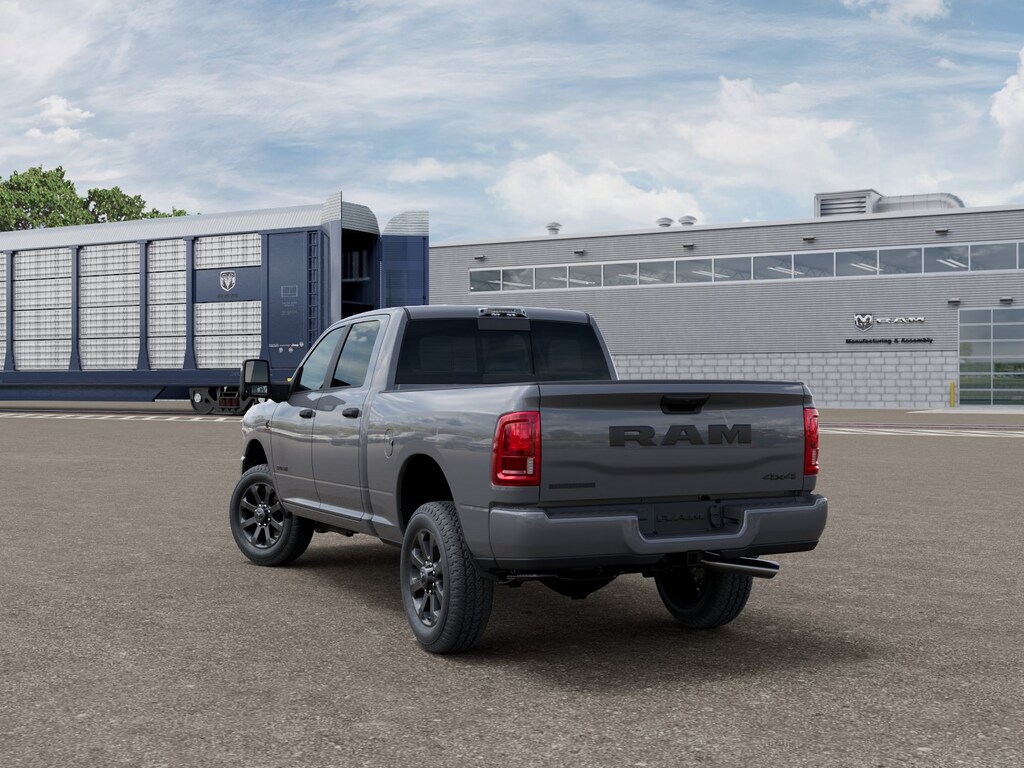 New 2027 Ram 2500 Big Horn Crew Cab 4x4 Truck Crew Cab