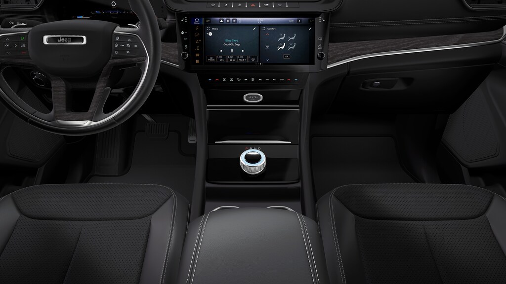 New 2027 Jeep Grand Cherokee Laredo Altitude Sport Utility