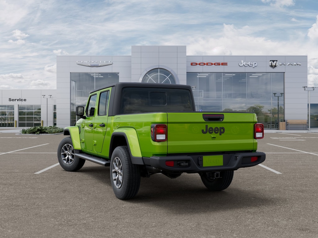 New 2025 Jeep Gladiator SPORT S 4X4 Pickup