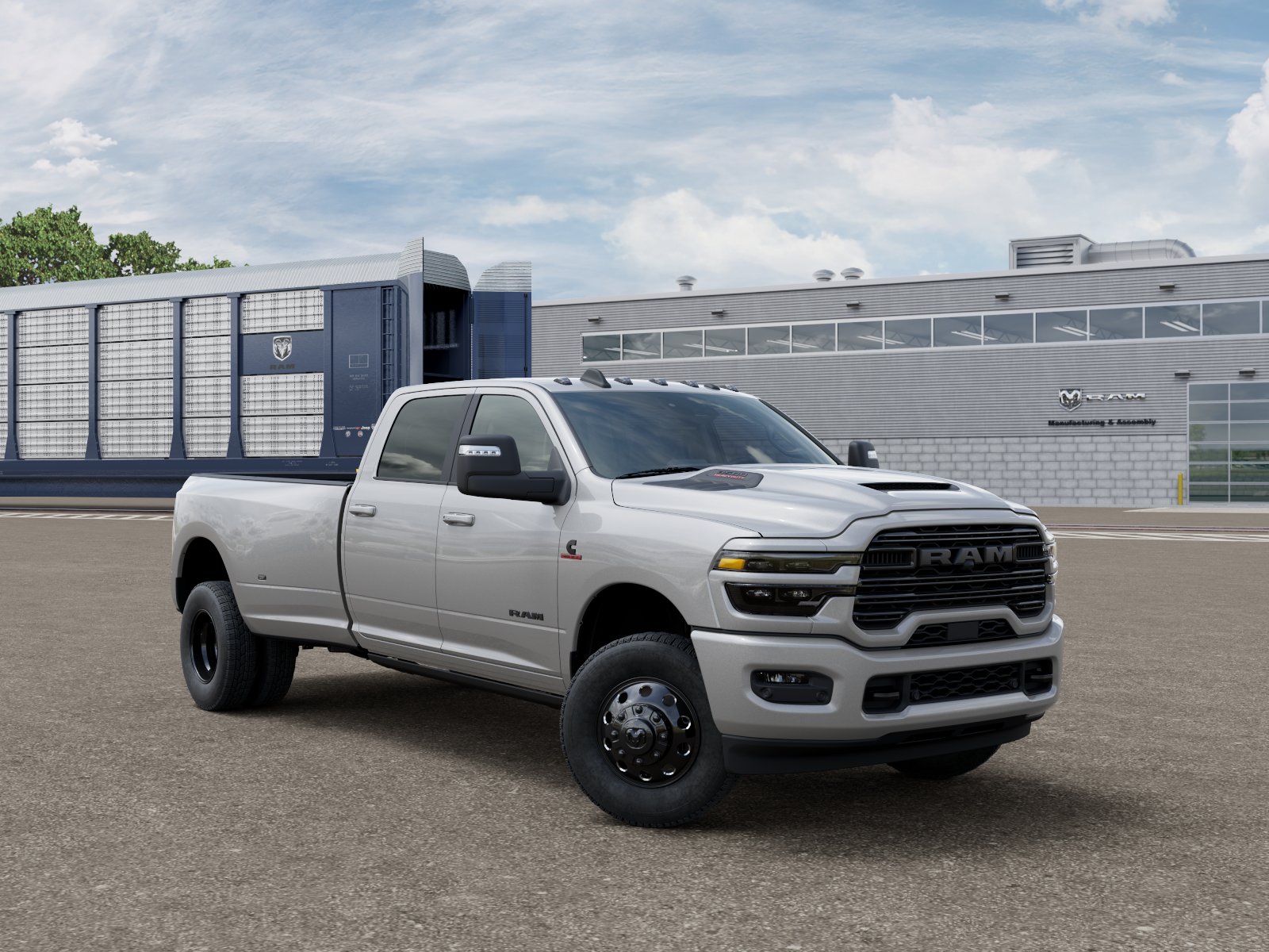 New 2027 Ram 3500 LARAMIE CREW CAB 4X4 8' BOX Pickup