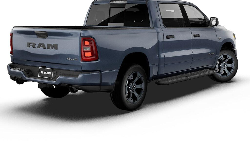 New 2027 Ram 1500 EXPRESS CREW CAB 4X4 5'7 BOX Pickup