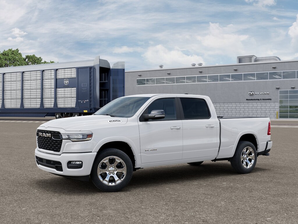 New 2027 Ram 1500 BIG HORN CREW CAB 4X4 6'4 BOX Pickup