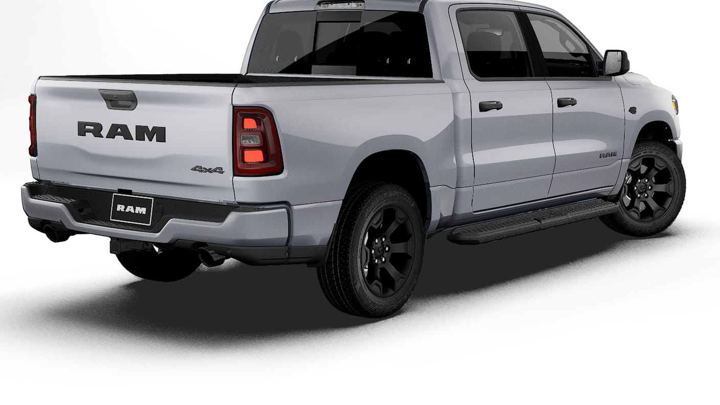 New 2027 Ram 1500 EXPRESS CREW CAB 4X4 5'7 BOX Pickup
