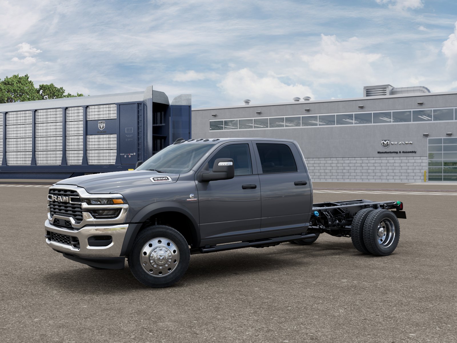 2026 Ram 5500 Chassis Cab Tradesman 4x4 Crew Cab 60 CA 173.4 WB Pickup
