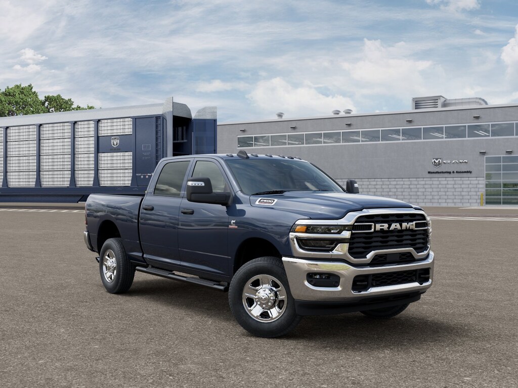 New 2027 Ram 2500 TRADESMAN CREW CAB 4X4 6'4 BOX Pickup