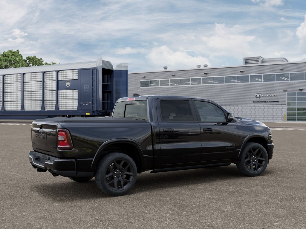 New 2027 Ram 1500 LARAMIE CREW CAB 4X4 5'7 BOX Pickup