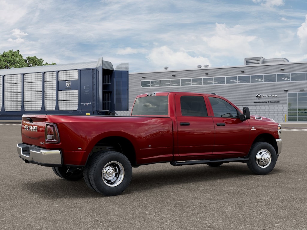 New 2027 Ram 3500 TRADESMAN CREW CAB 4X4 8' BOX Pickup
