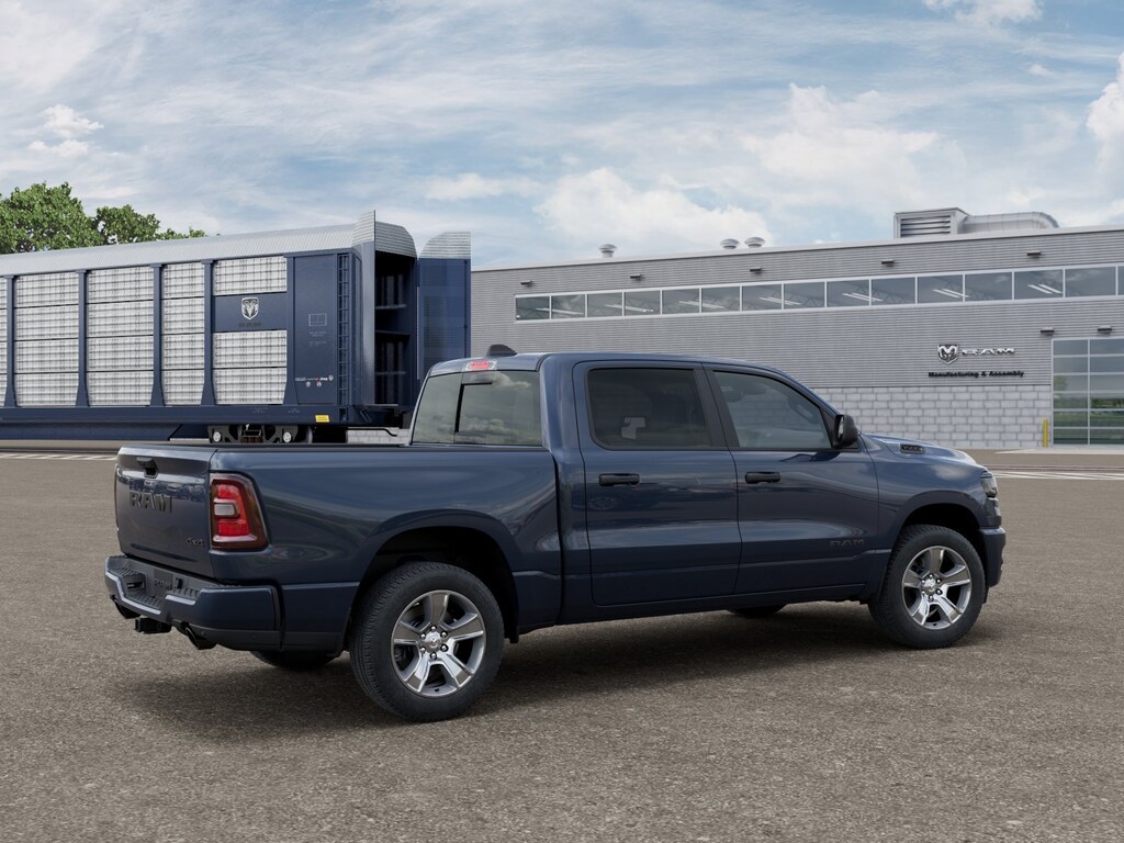 New 2026 Ram 1500 Express Truck Crew Cab