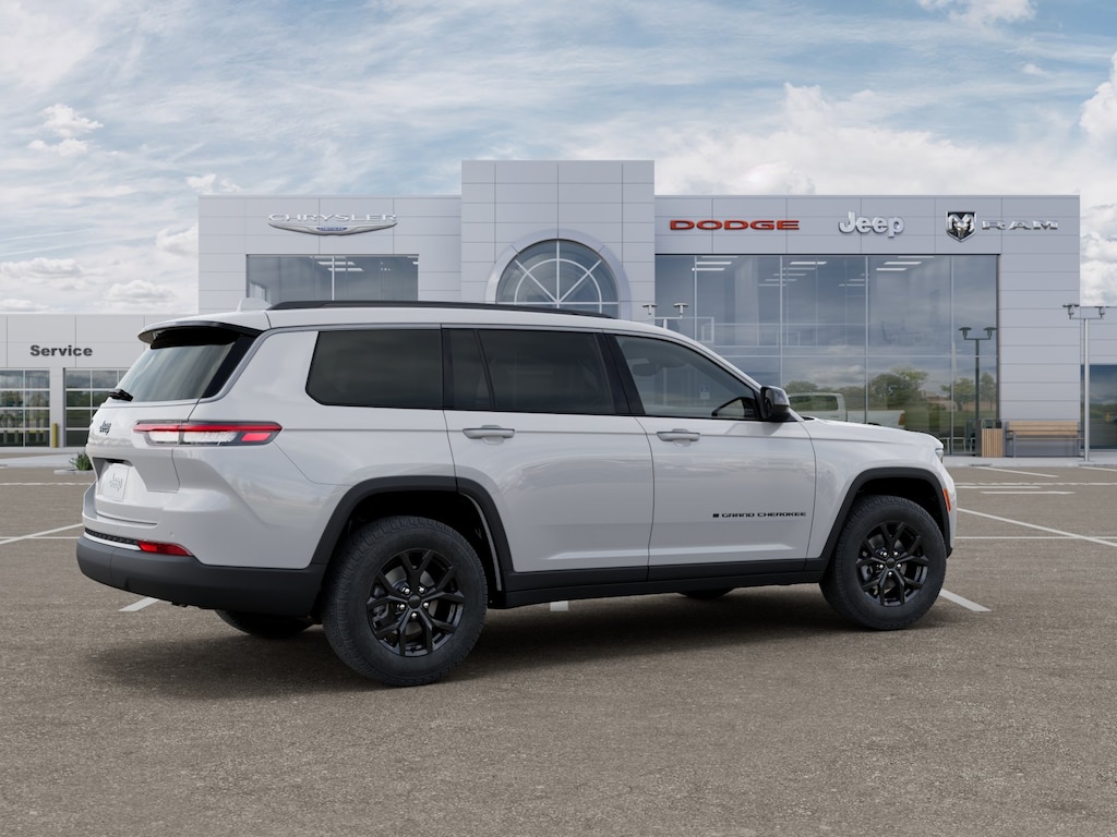 New 2026 Jeep Grand Cherokee L Laredo Altitude 4x2 SUV