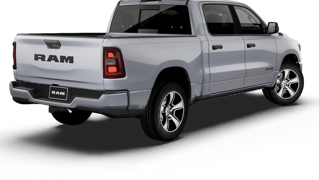 New 2027 Ram 1500 EXPRESS CREW CAB 4X2 5'7 BOX Pickup