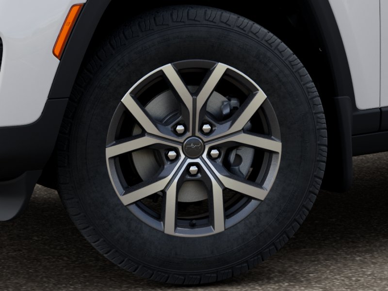New 2027 Jeep Grand Cherokee Laredo SUV