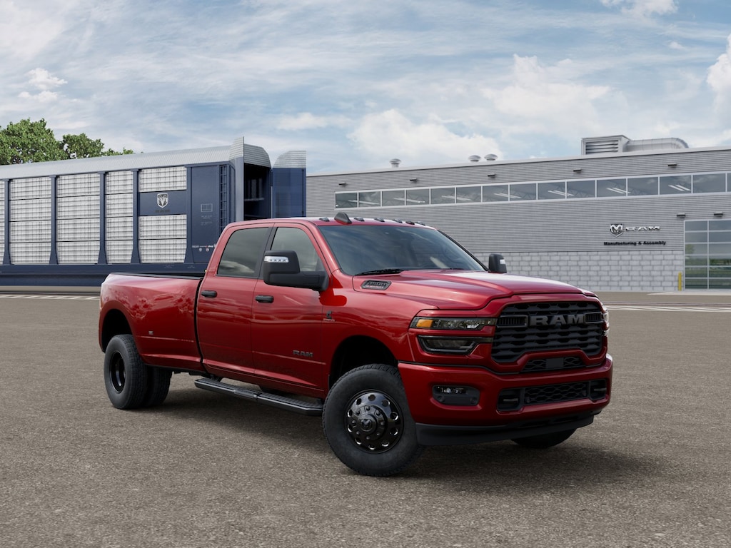 New 2027 Ram 3500 Lone Star Truck Crew Cab