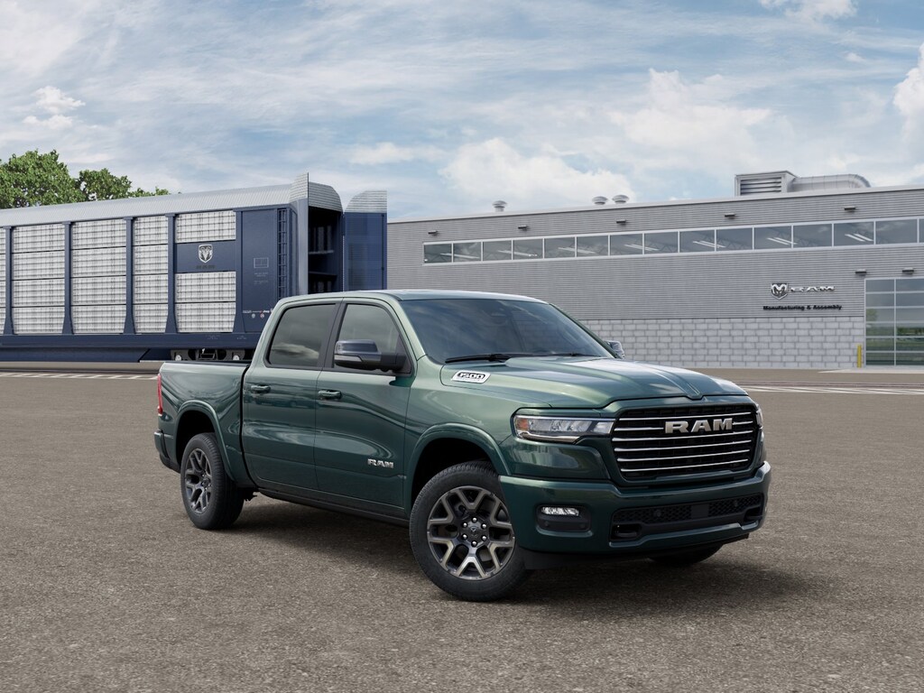 New 2027 Ram 1500 LARAMIE CREW CAB 4X4 5'7 BOX Pickup