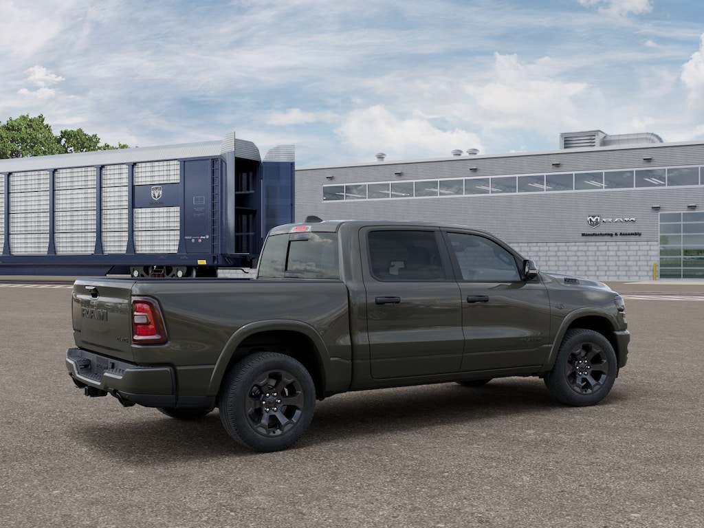 New 2027 Ram 1500 BIG HORN CREW CAB 4X4 5'7 BOX Pickup
