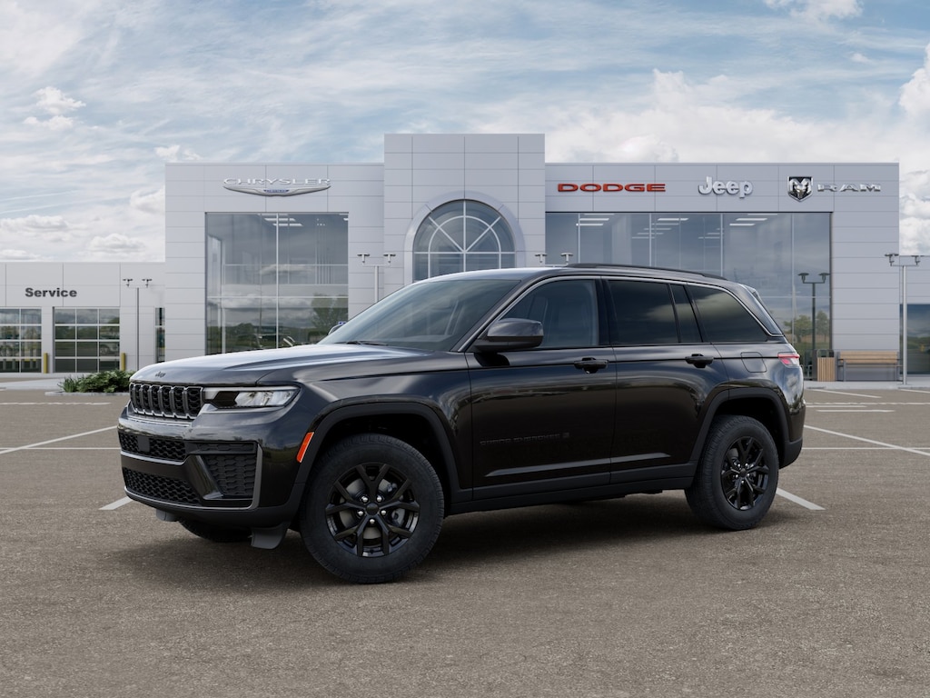 New 2026 Jeep Grand Cherokee Laredo Altitude 4x4 SUV