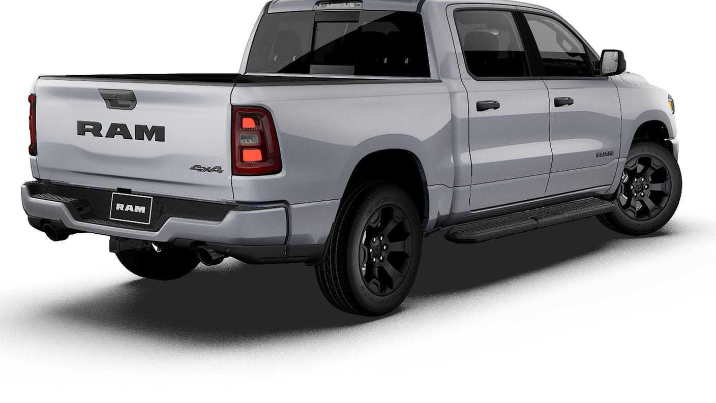 New 2027 Ram 1500 EXPRESS CREW CAB 4X4 5'7 BOX Pickup