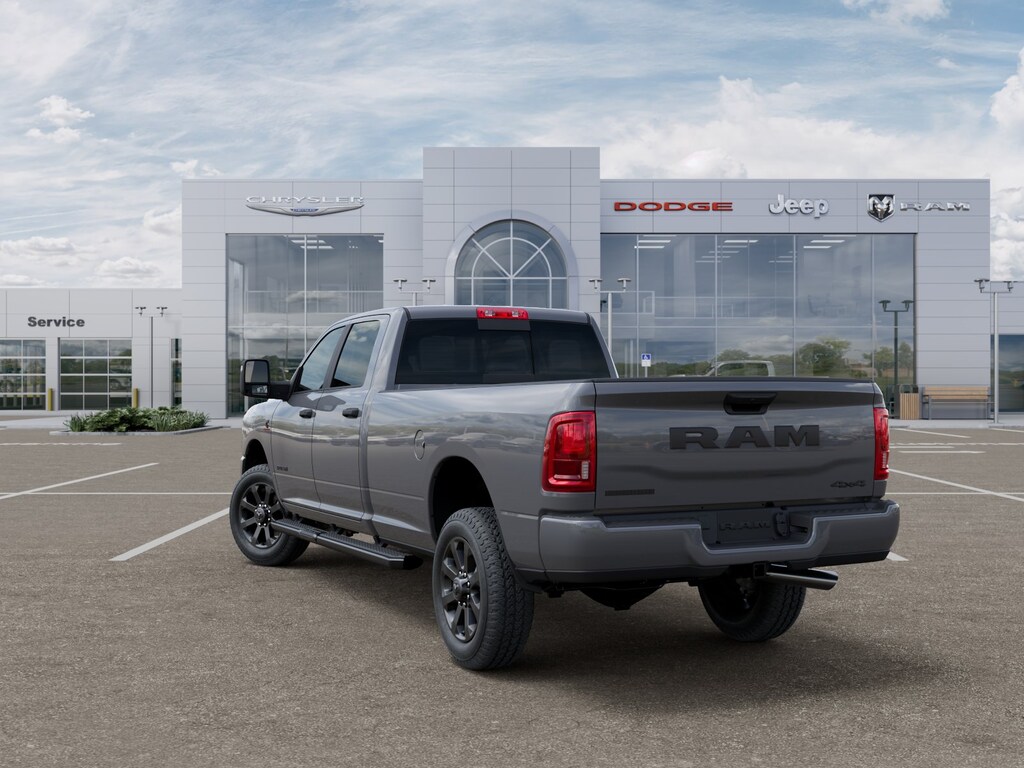 New 2026 Ram 3500 BIG HORN CREW CAB 4X4 8' BOX Pickup