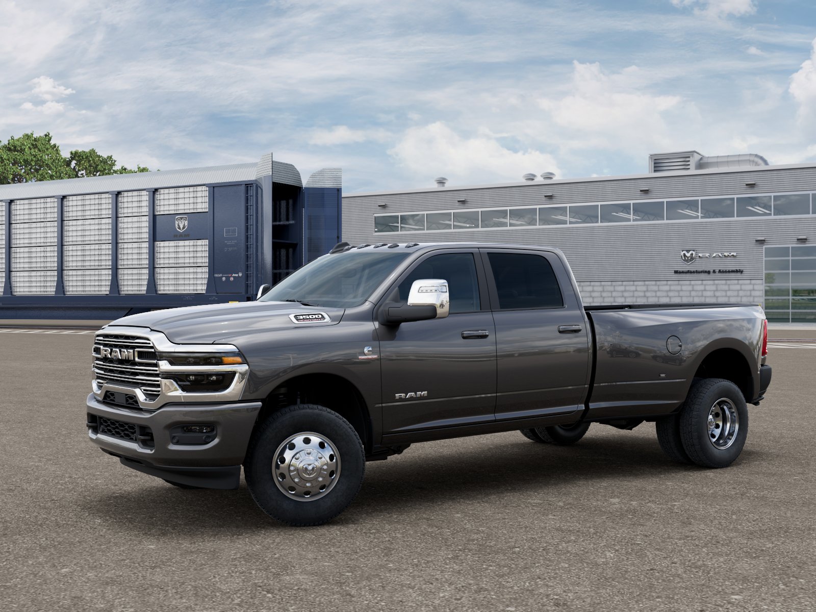 2026 Ram 3500 LARAMIE CREW CAB 4X4 8' BOX Pickup