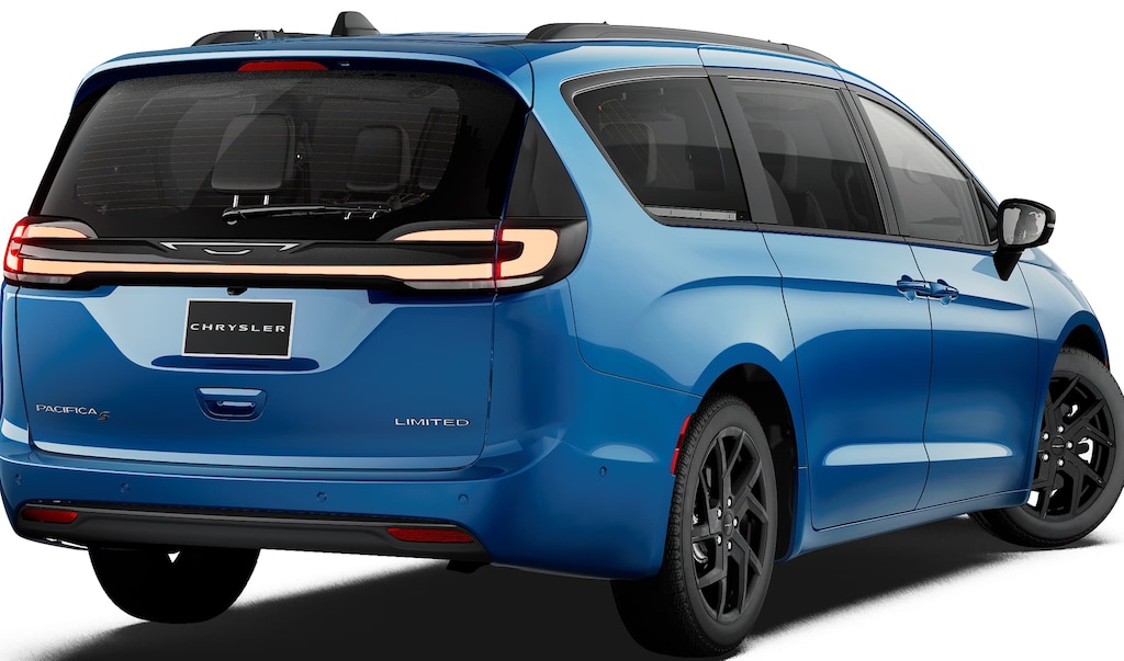 New 2027 Chrysler Pacifica LIMITED Passenger Van
