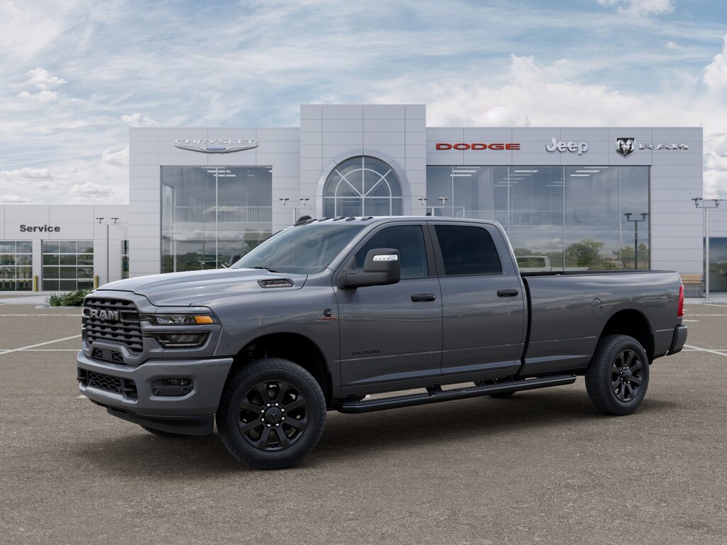 New 2026 Ram 3500 BIG HORN CREW CAB 4X4 8' BOX Pickup