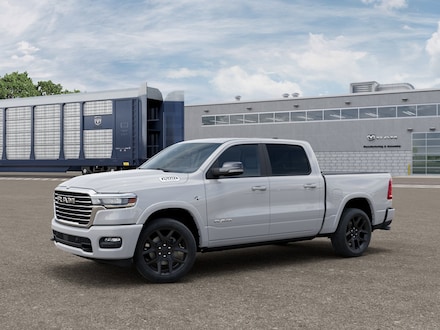 2026 Ram 1500 LARAMIE CREW CAB 4X4 5'7 BOX Pickup