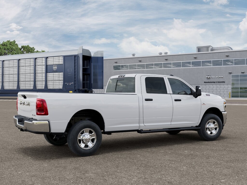 New 2027 Ram 2500 TRADESMAN CREW CAB 4X4 8' BOX Pickup